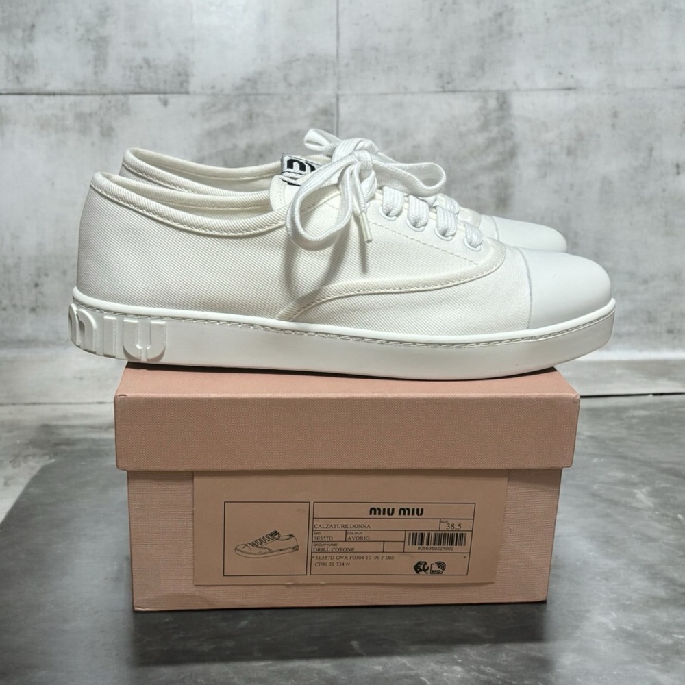 New In Box Miu Miu Calzature Donna Low Top Size. 8